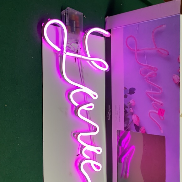 Love Decoration - Picture 2 of 7